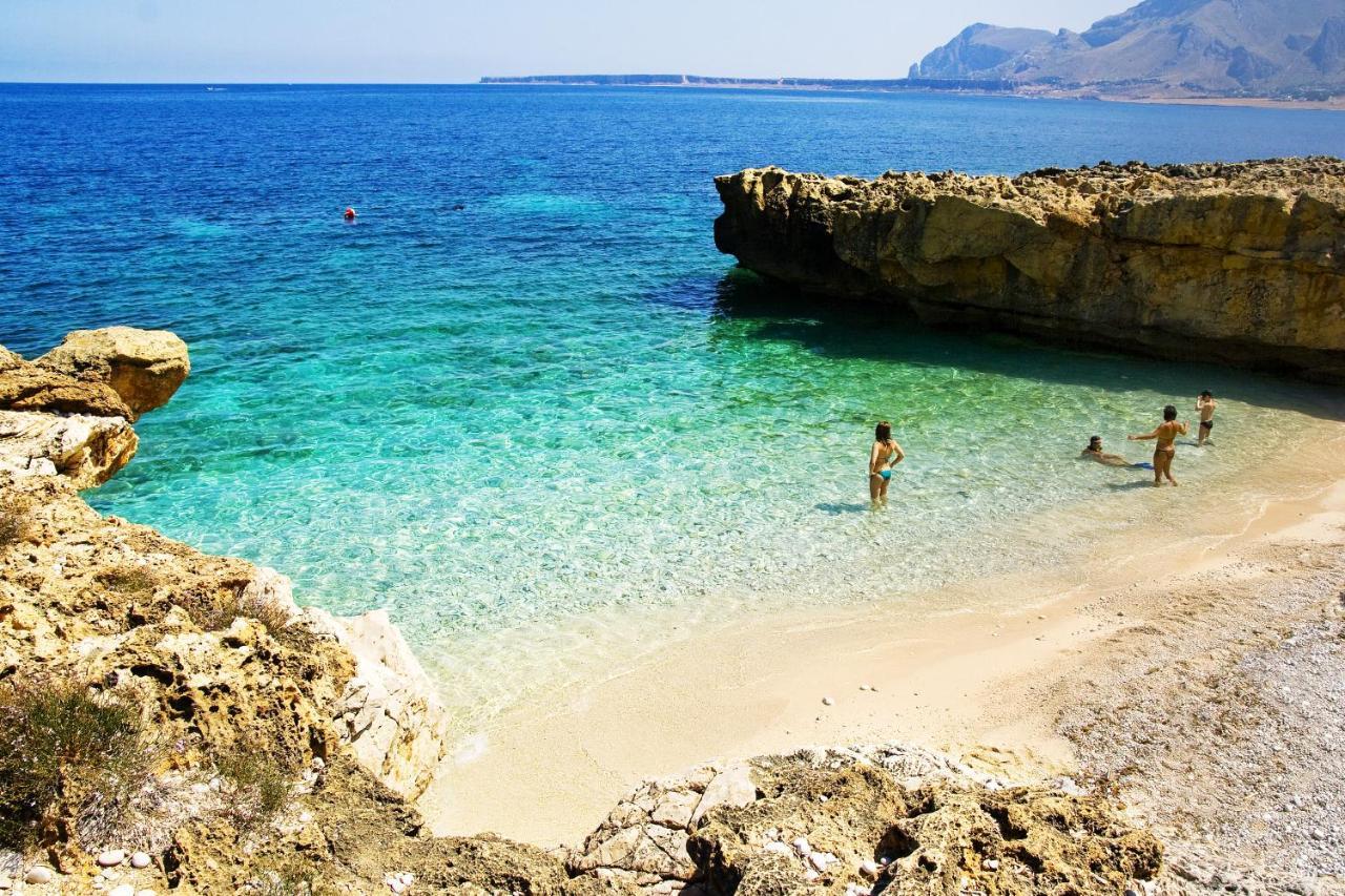 B&B Sabir San Vito Lo Capo Exteriör bild