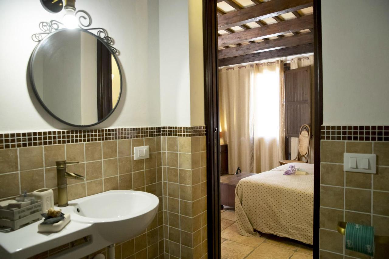 B&B Sabir San Vito Lo Capo Exteriör bild