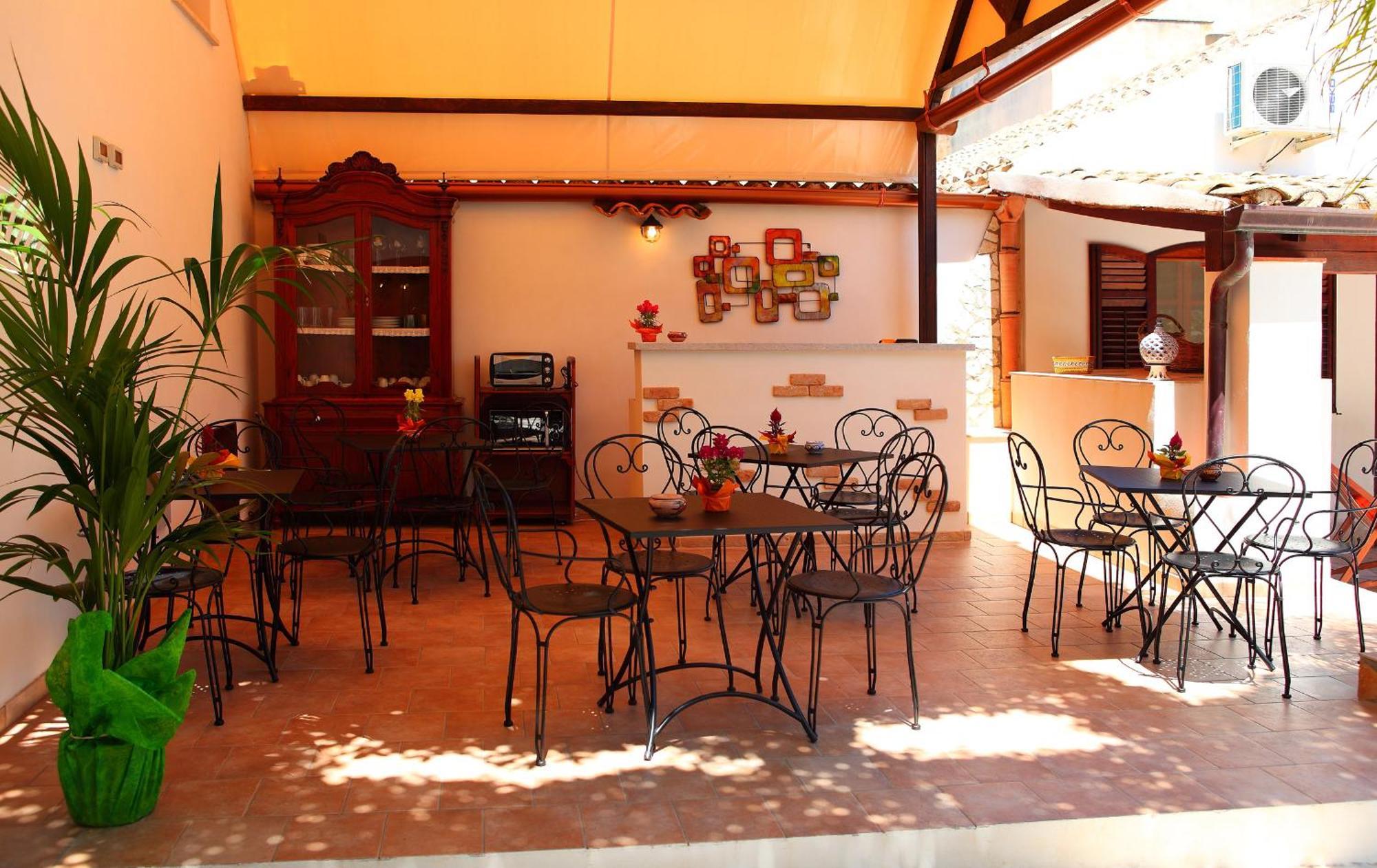 B&B Sabir San Vito Lo Capo Exteriör bild