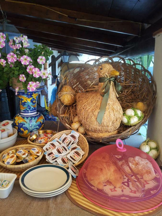 B&B Sabir San Vito Lo Capo Exteriör bild